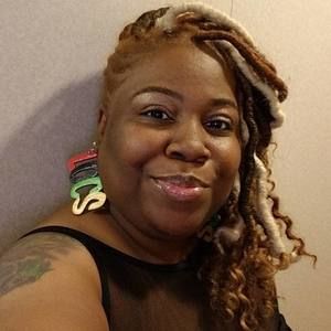 Meet your Posher, Toni